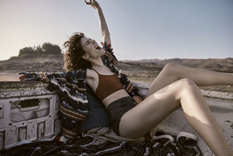 The Spirit of BOHO Trends Takes Over Pull&Bear's Looks for The Musical Festival Season 